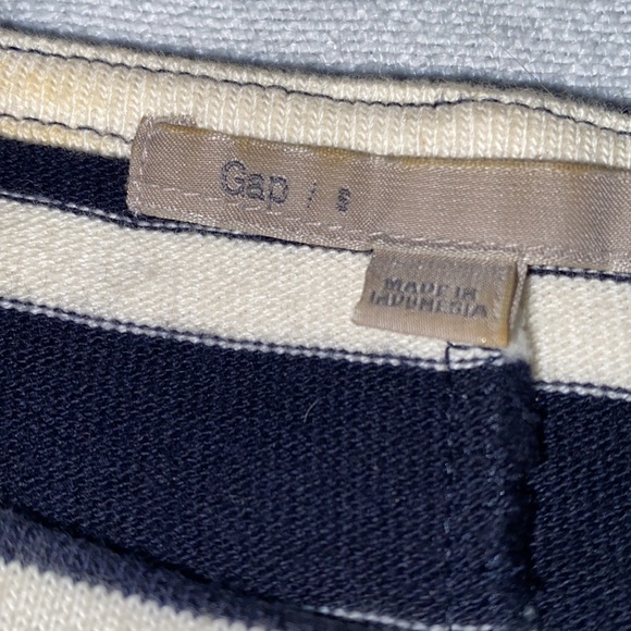 Gap women’s navy and cream striped short sleeve dress size small - Picture 3 of 7